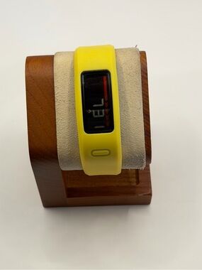 Garmin Vivofit , New Batteries, New Band, Fitness Tracker, Tested, Smart Watch